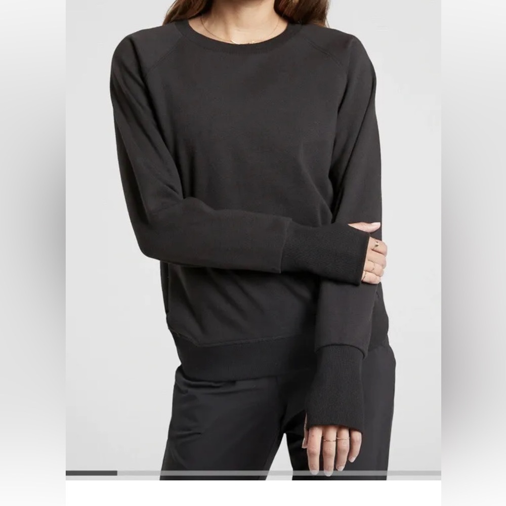 New-athleta-L-black-crewneck, pullover sweatshirt, top side, zipper pockets